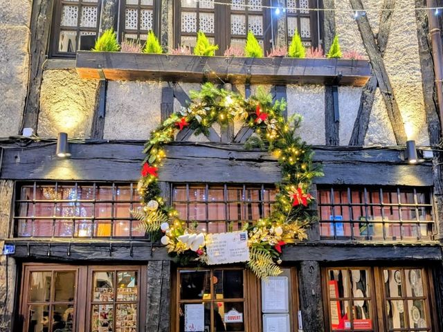 Les Petits Ventres LIMOGES d0b3ec85-d90d-4ba2-93fa-932c948f13bf.jpeg